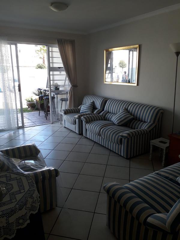 To Let 2 Bedroom Property for Rent in Whispering Pines Western Cape